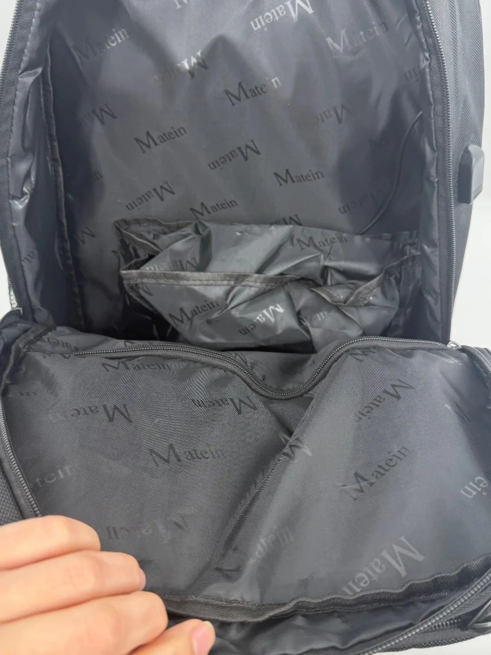 Matein Travel Backpack Large Black Fits 15.6 Inch Laptop Water Resistant